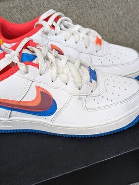 Nike Air Force 1 LV8 Offset 3D Swoosh White Sneakers Size Girls 5.5Y Women 7